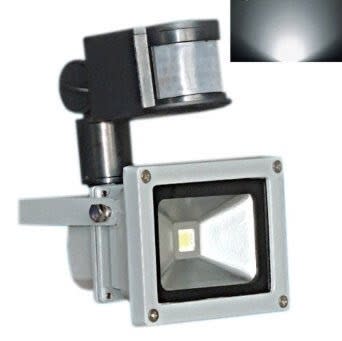 10W LED FLOOD LIGHT WITH MOTION SENSOR