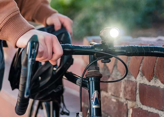 FA-Q71 Weather-Resistant Rechargeable Bicycle Light